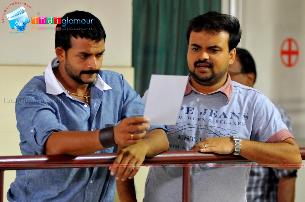 Gulumal Movie hd photo